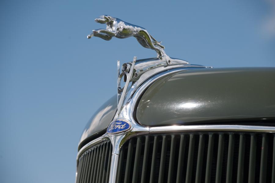  Ford DeLuxe 3-Window Coupe 1936 года  (фото 12 из 21)